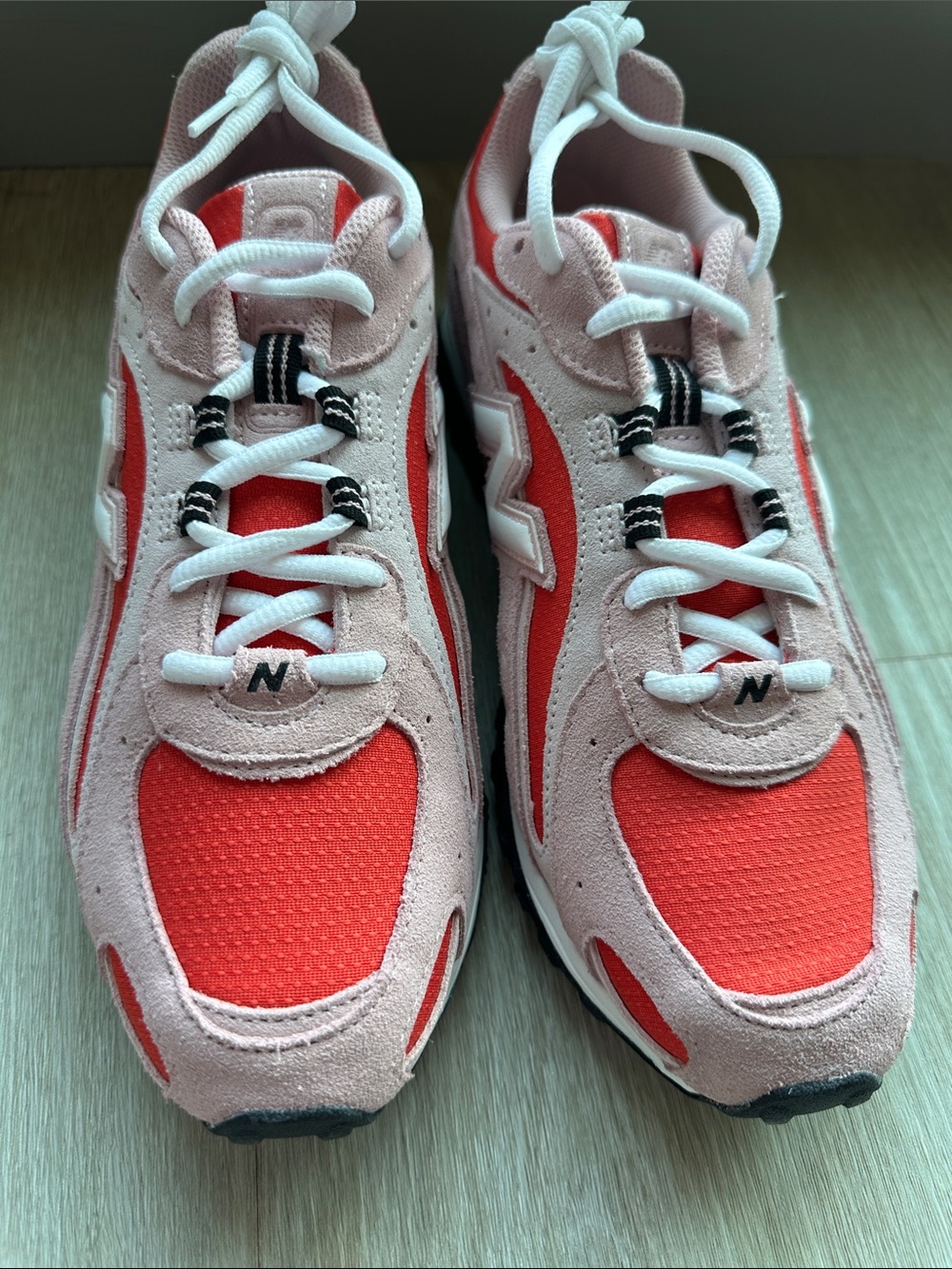 New Balance 204L Unisex